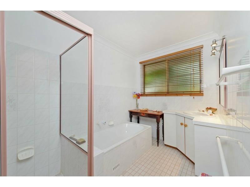 2 John Phillip Drive, Bonny Hills NSW 2445