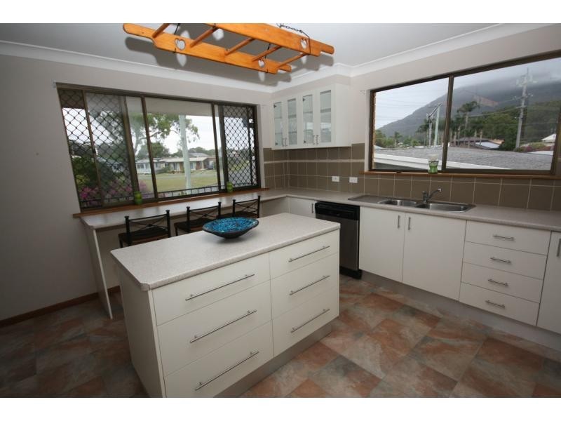 479 Ocean Drive, Laurieton NSW 2443