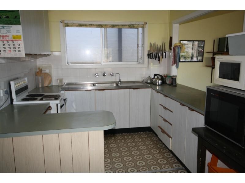 16 Elizabeth Street, Bonny Hills NSW 2445