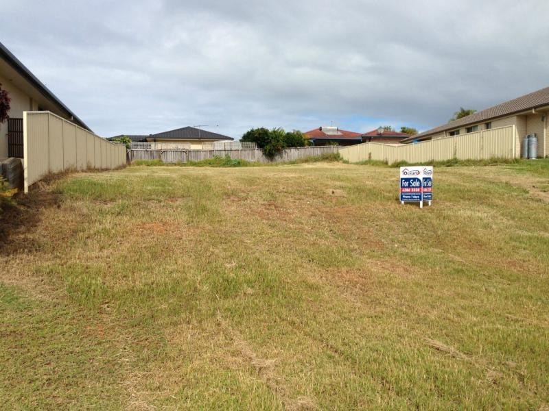 6 Grenadines Way, Bonny Hills NSW 2445