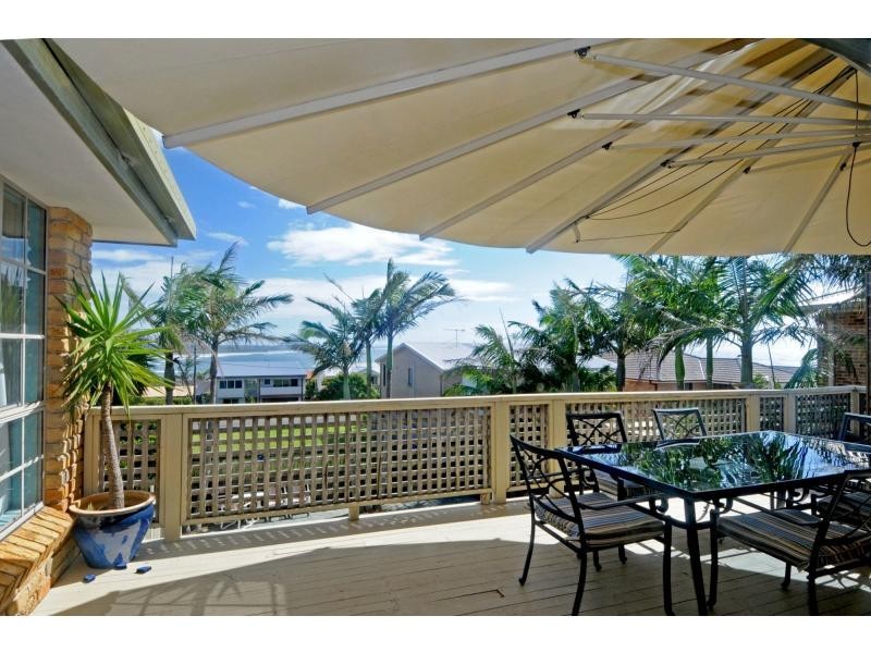10 Skyline Place, Bonny Hills NSW 2445