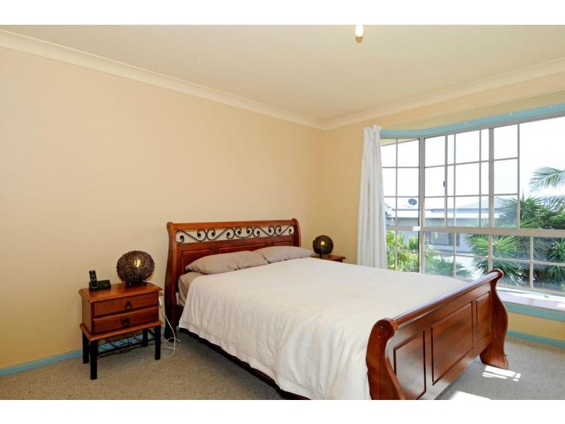 10 Skyline Place, Bonny Hills NSW 2445