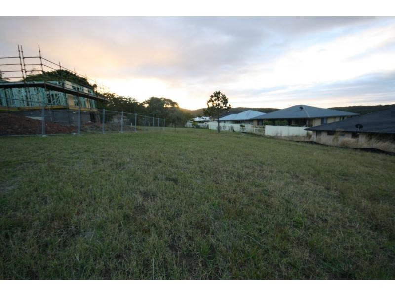 L302 St Lucia Place, Bonny Hills NSW 2445