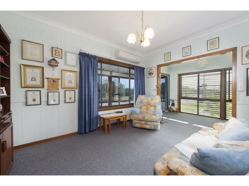 1693 Ocean Drive, Lake Cathie NSW 2445