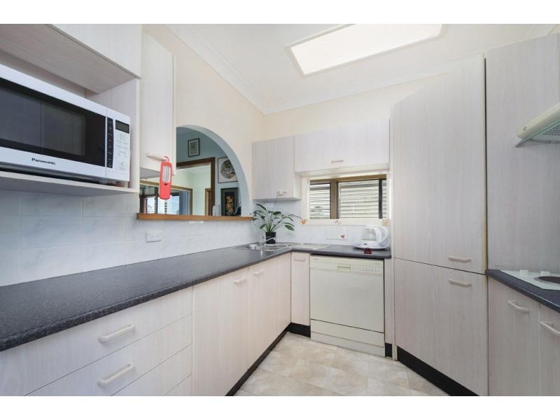 1693 Ocean Drive, Lake Cathie NSW 2445