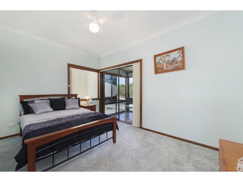 1693 Ocean Drive, Lake Cathie NSW 2445