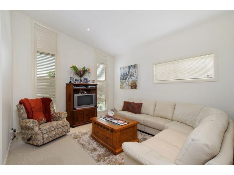 4 Magellan Place, Bonny Hills NSW 2445