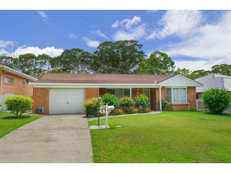 24 Binbilla Drive, Bonny Hills NSW 2445