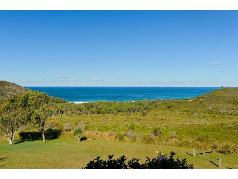 804 Ocean Drive, Bonny Hills NSW 2445