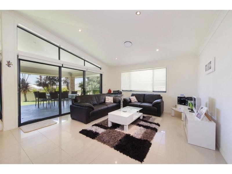 19 Rainbow Beach Drive, Bonny Hills NSW 2445