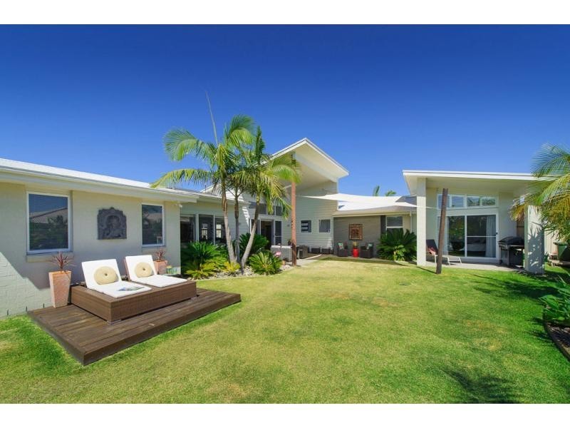 46 Rainbow Beach Drive, Bonny Hills NSW 2445