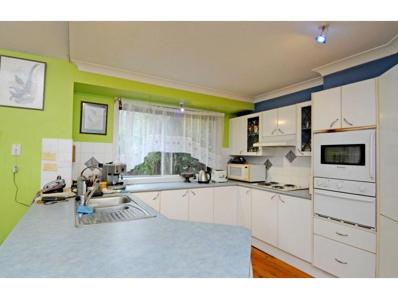 50 Kenwood Drive, Lake Cathie NSW 2445