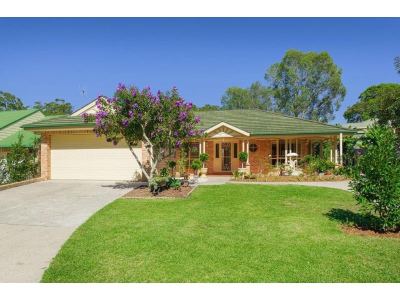 6 Seafront Circuit, Bonny Hills NSW 2445