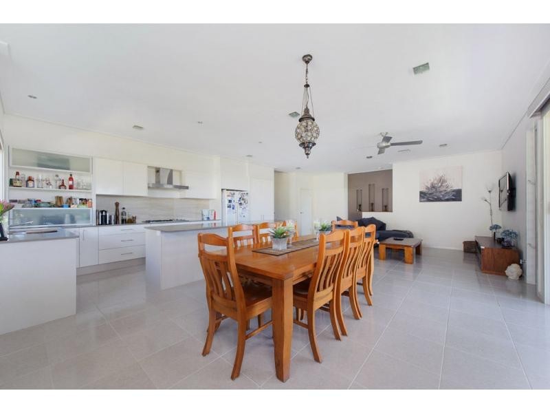 3 Moss Court, Bonny Hills NSW 2445