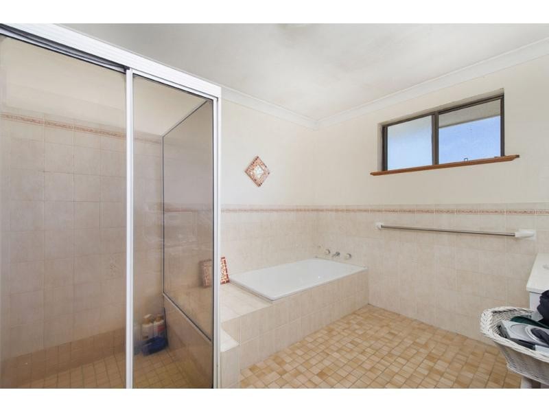 9 Bartlett Street, Bonny Hills NSW 2445