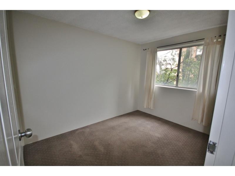 Crestwood NSW 2620
