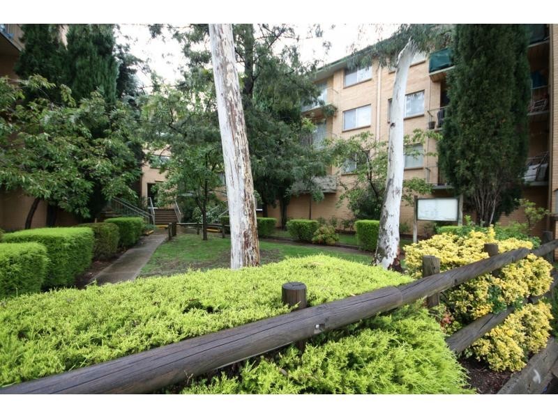 Crestwood NSW 2620