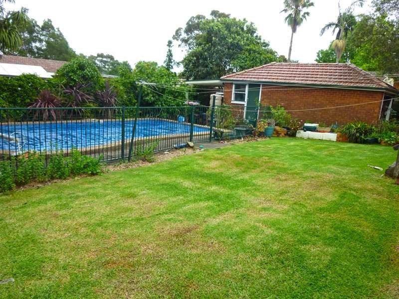 35 Lockerbie Road, Thornleigh NSW 2120