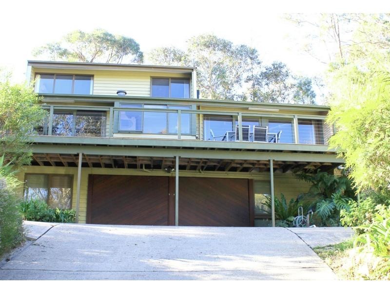 16 Flinders Place, Mount Colah NSW 2079