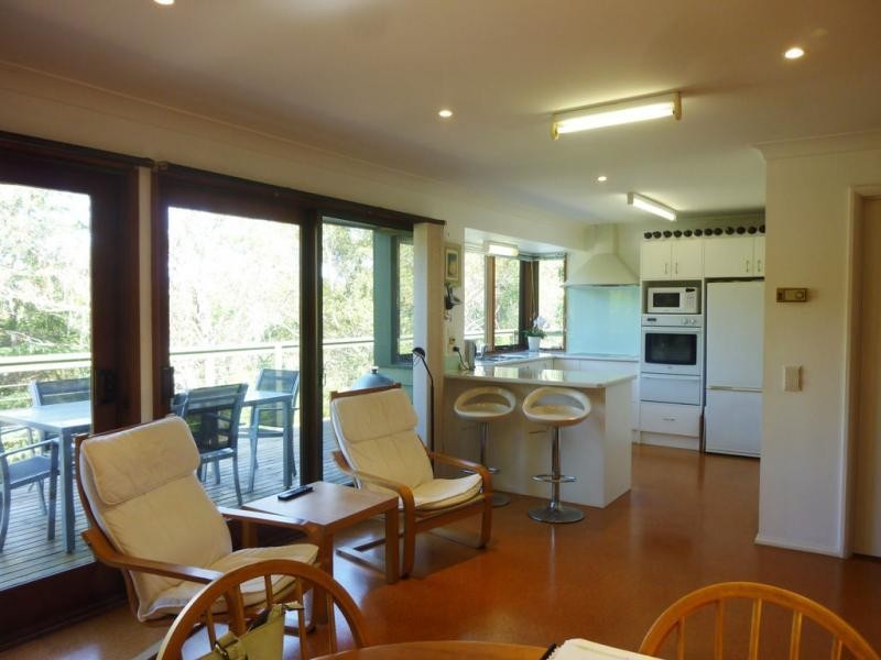 16 Flinders Place, Mount Colah NSW 2079