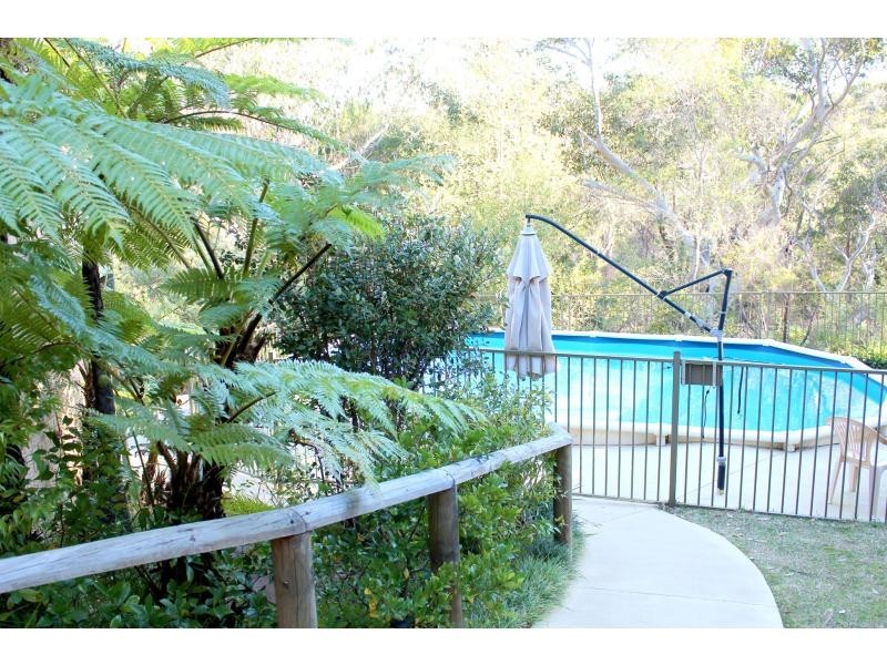 16 Flinders Place, Mount Colah NSW 2079