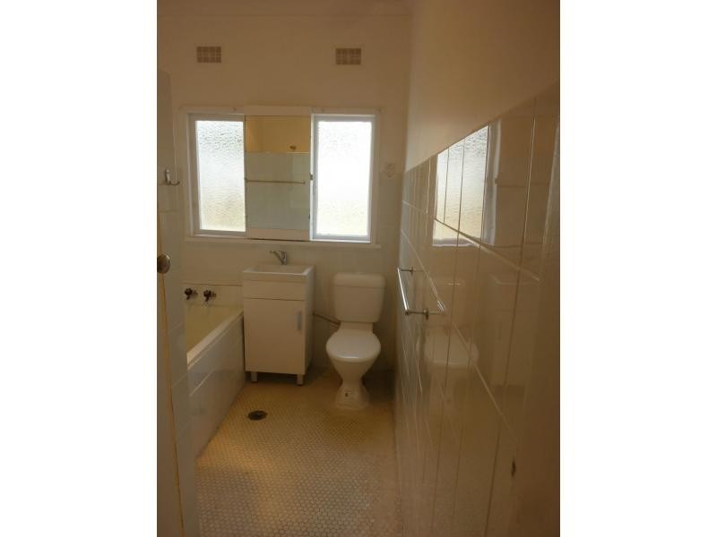 15 Berowra Road, Mount Colah NSW 2079