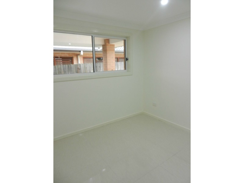 8A Kuring-gai Chase Road, Mount Colah NSW 2079