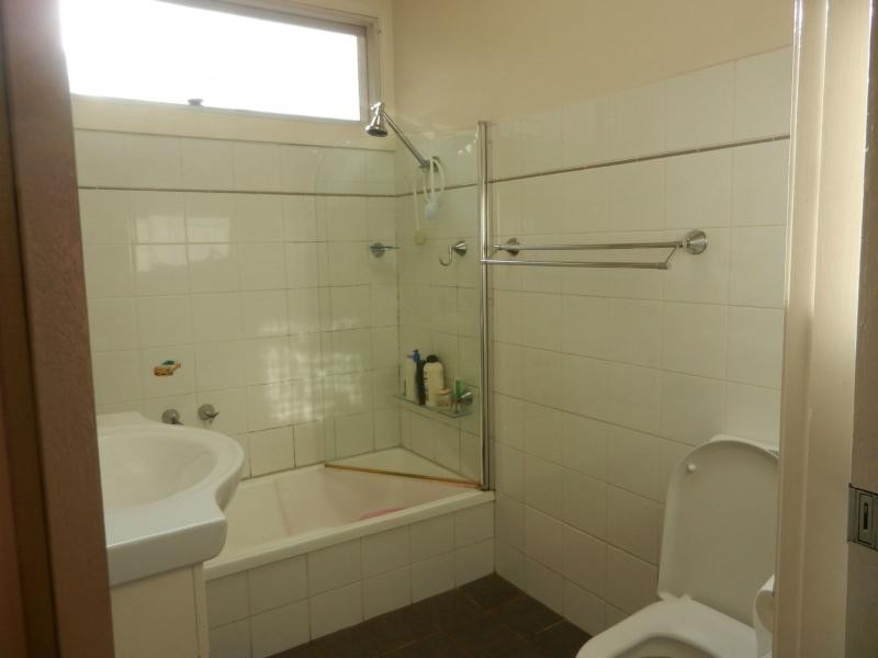 8 Kuringai Chase Road, Mount Colah NSW 2079