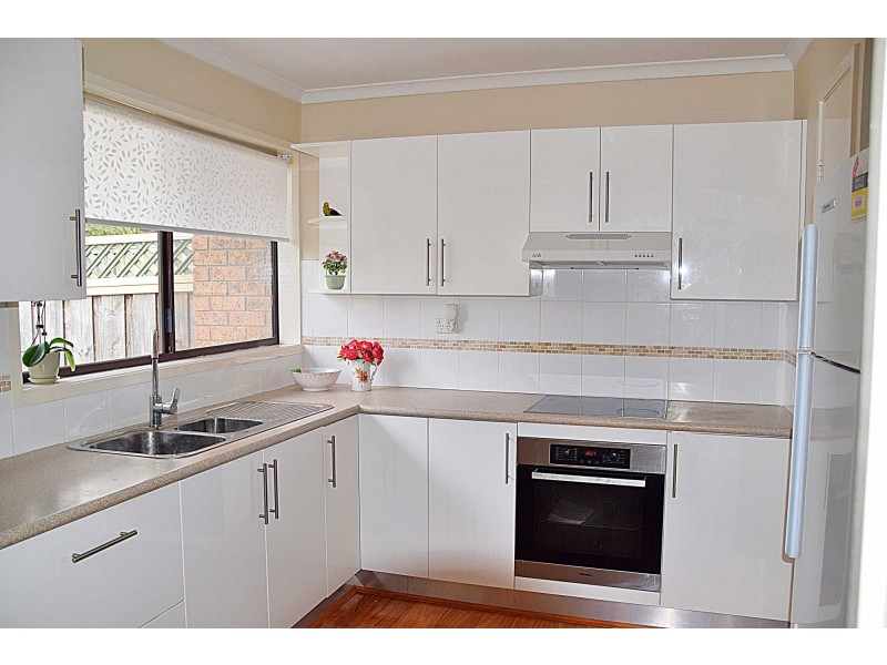 8/2 Kitchener Road, Cherrybrook NSW 2126