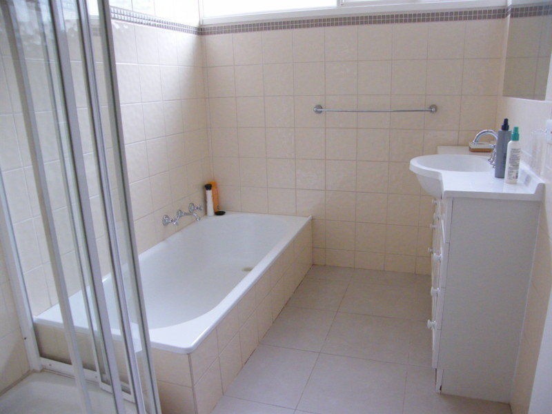 92 Main Road, Paynesville VIC 3880