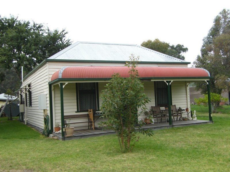 53 Eighth Avenue, Raymond Island VIC 3880