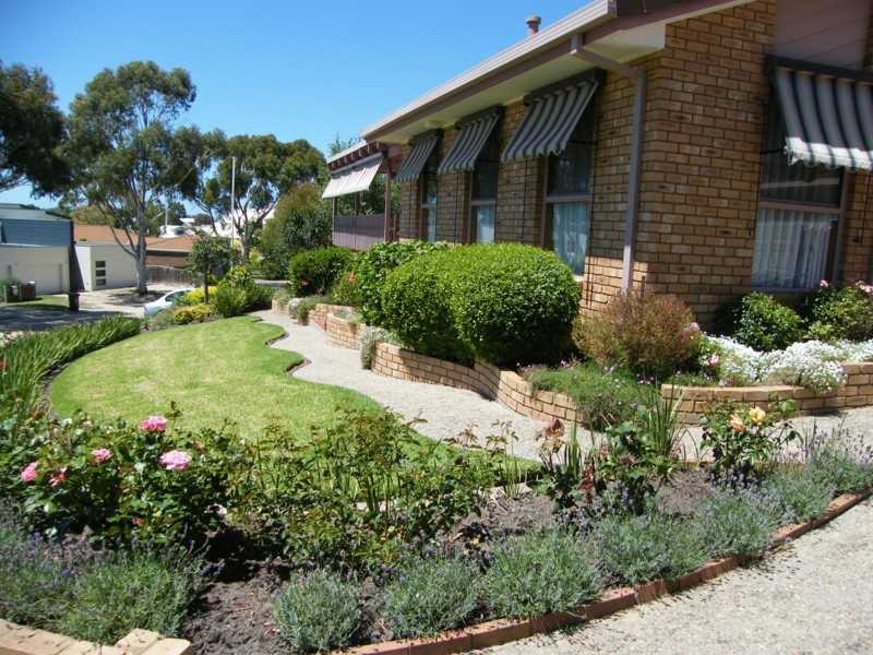 16 Sheerwater Terrace, Paynesville VIC 3880