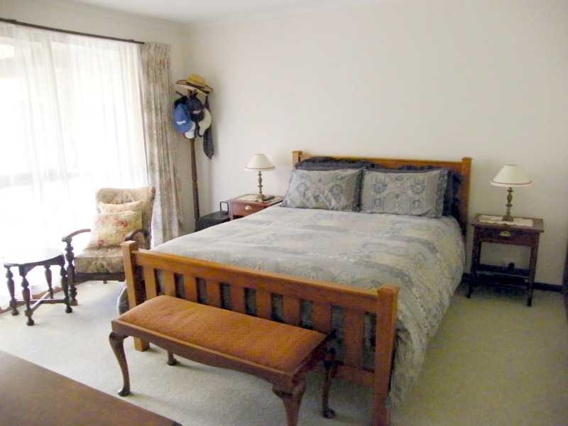 16 Sheerwater Terrace, Paynesville VIC 3880