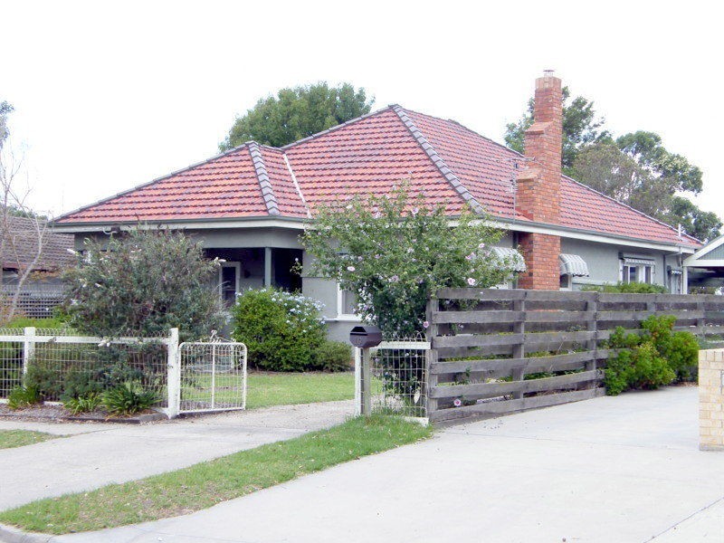 19 Gilsenan Street, Paynesville VIC 3880