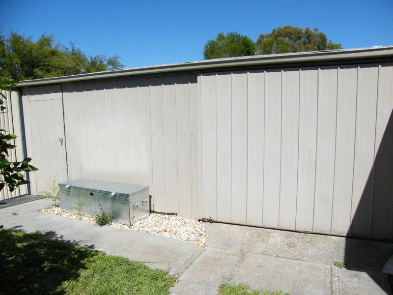 24 Currawong Street, Raymond Island VIC 3880