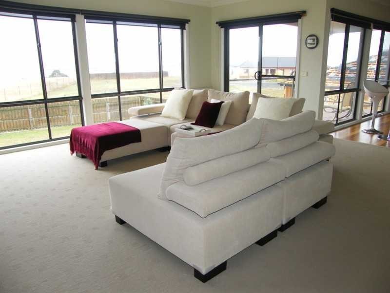 29 Sunset Boulevard, Eagle Bay Village, Paynesville VIC 3880