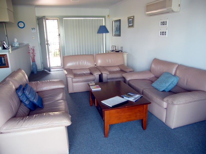 1-9 Kings Street, Paynesville VIC 3880