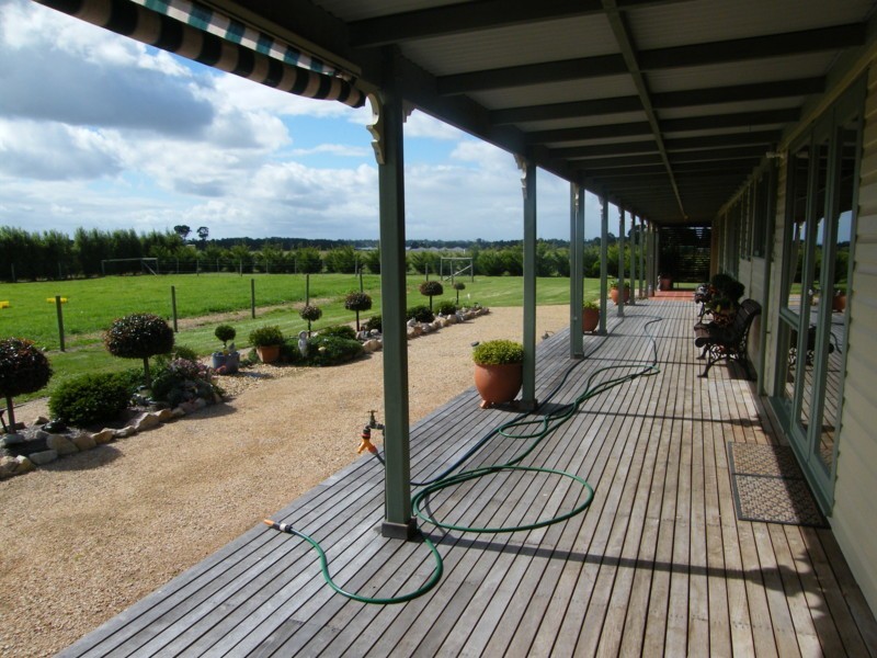 25 Birrells Road, Newlands Arm VIC 3875