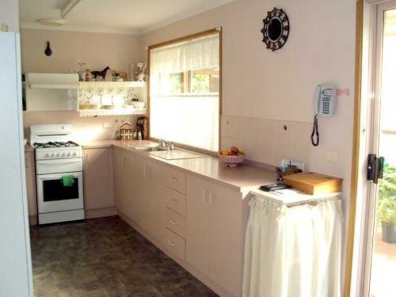 7 Lake Haven Avenue, Newlands Arm VIC 3875