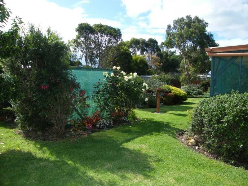 7 Lake Haven Avenue, Newlands Arm VIC 3875