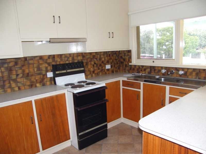 1/24 McMillan Grove, Paynesville VIC 3880