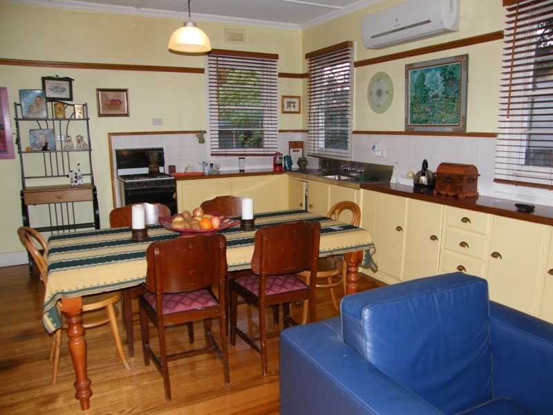 12 Nicholson-Sarsfield Road, Nicholson VIC 3882