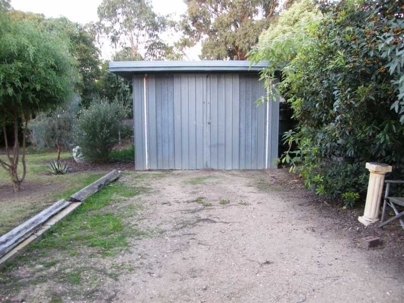 12 Nicholson-Sarsfield Road, Nicholson VIC 3882