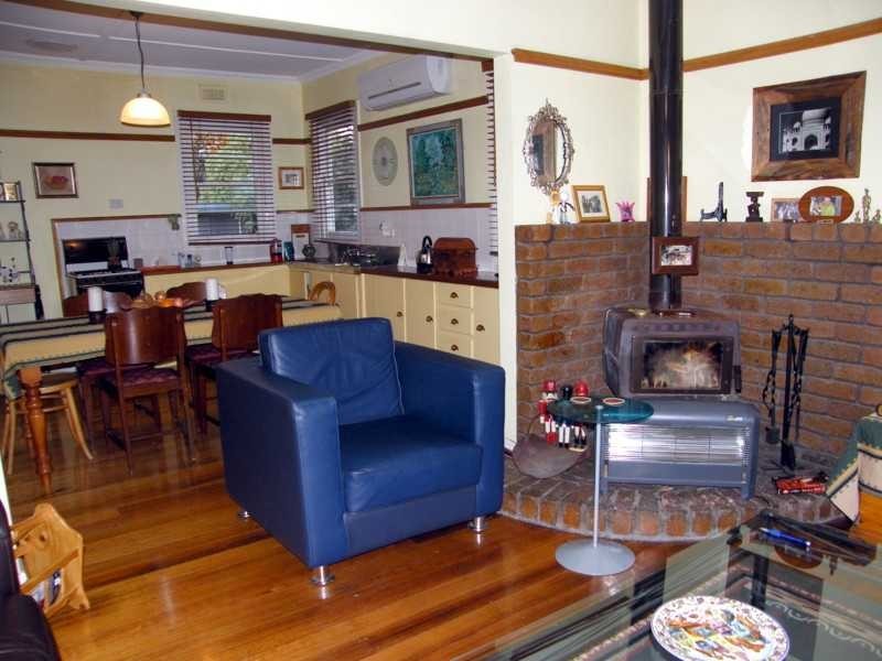 12 Nicholson-Sarsfield Road, Nicholson VIC 3882