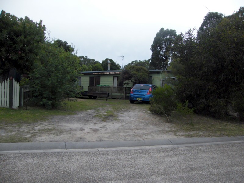 19 Currawong Close, Raymond Island VIC 3880