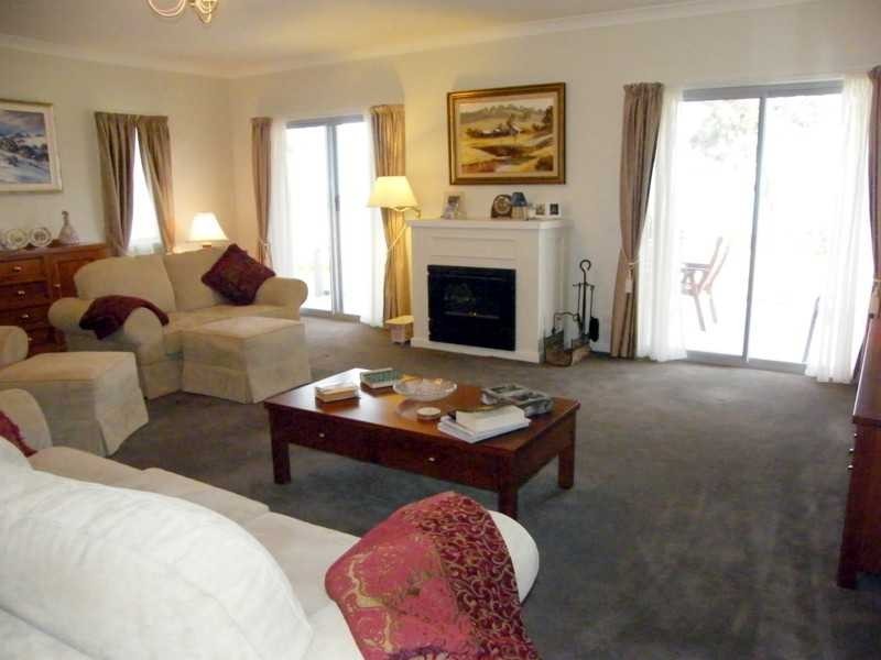 72B Gold Ring Road, Lakes Entrance VIC 3909