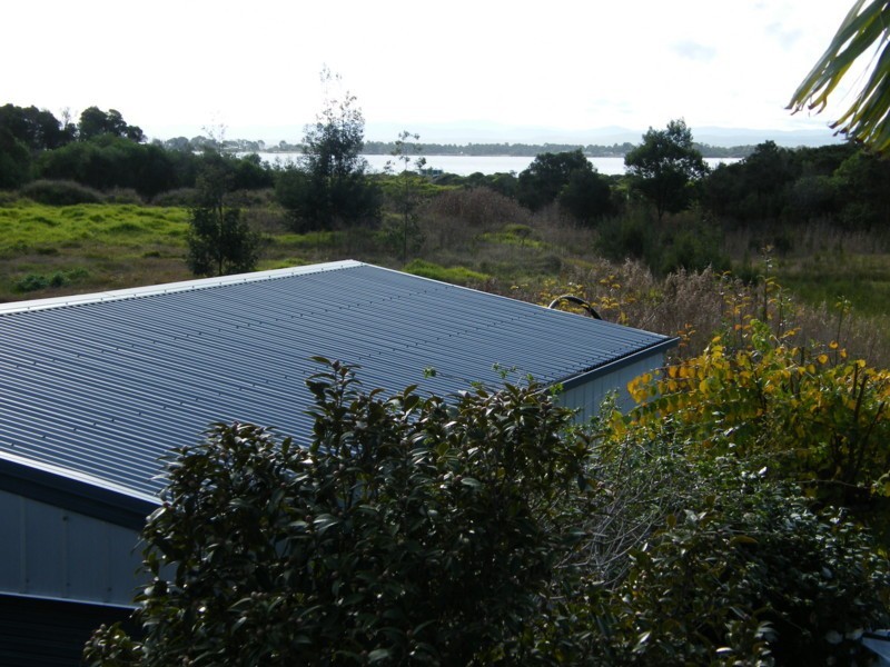 147 Bay Road, Eagle Point VIC 3878