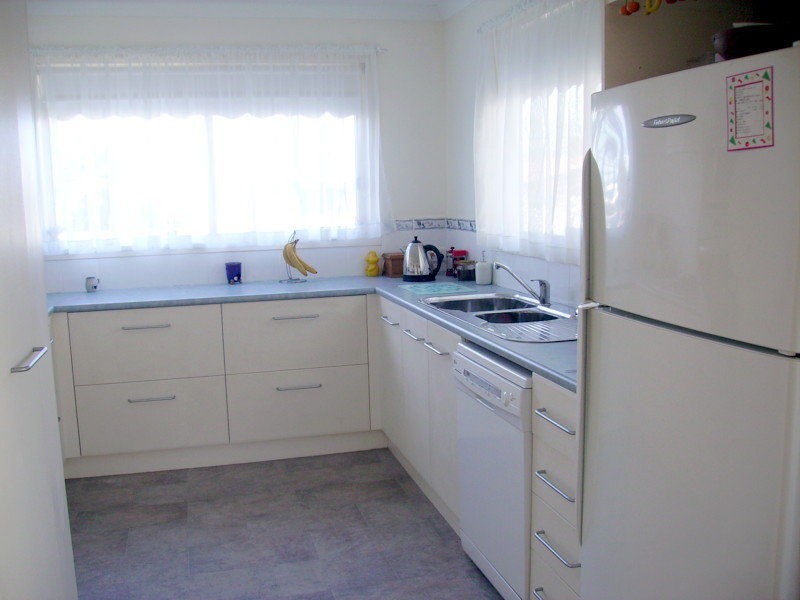 15 Kings Road, Paynesville VIC 3880