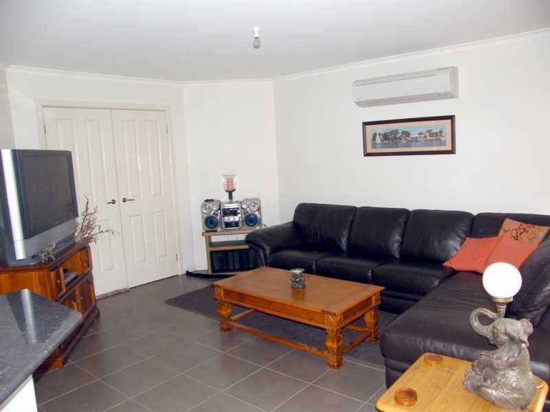 16 Riviera Close, Paynesville VIC 3880