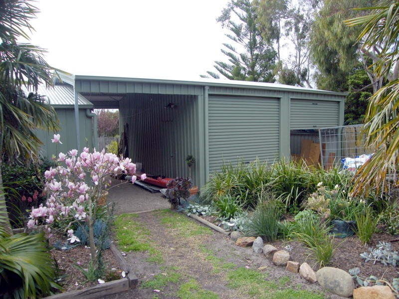 34 Gilsenan Street, Paynesville VIC 3880